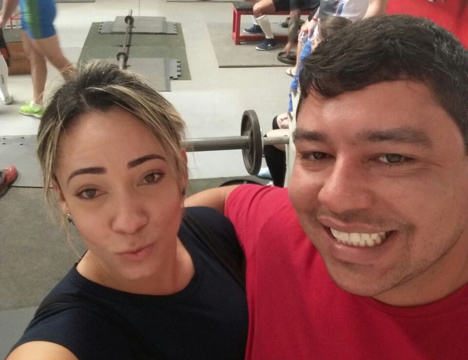Casal pega pesado e vence mais uma competição